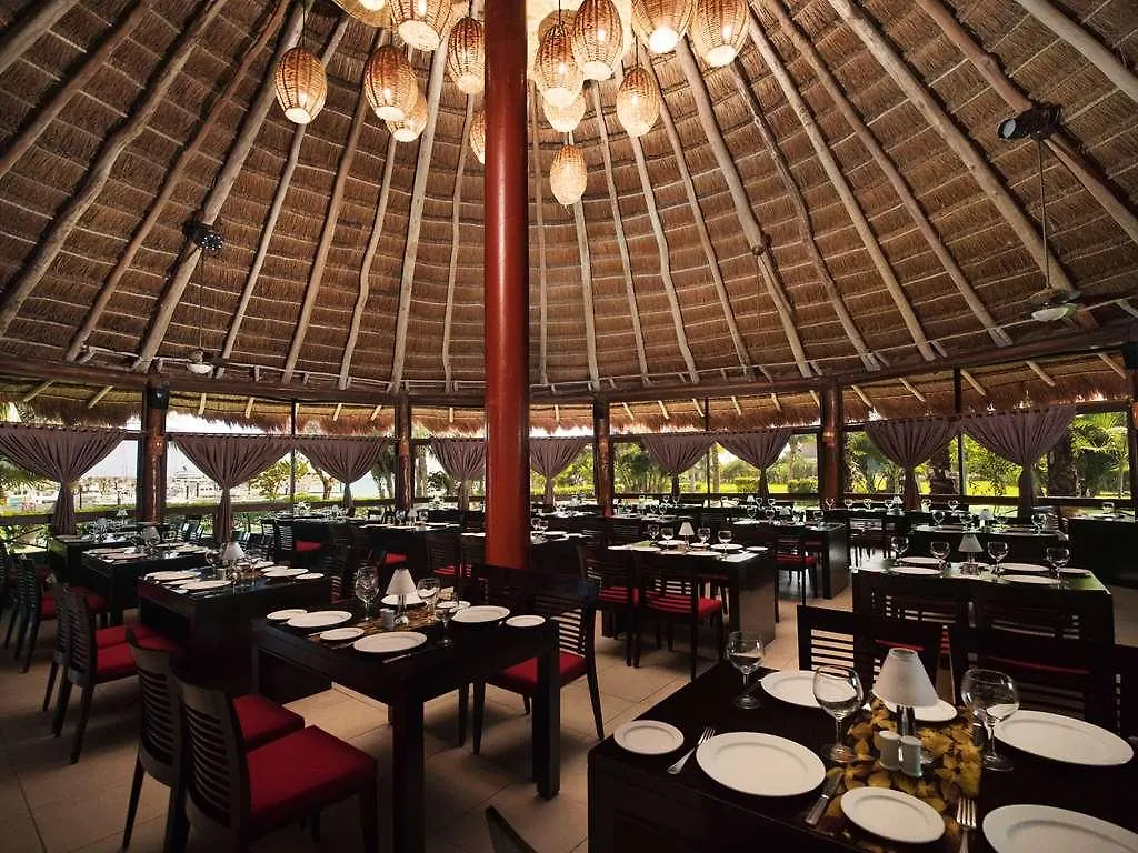 ****  Hotel Marina El Cid Spa & Beach Resort Puerto Morelos Mexico