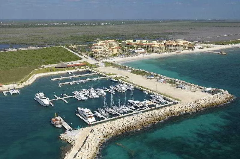 Hotel Marina El Cid Spa & Beach Resort Пуэрто-Морелос 4*,